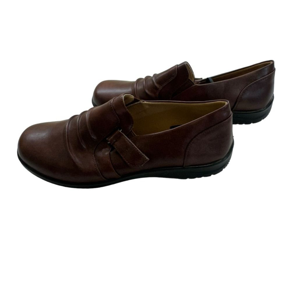 Women's Sag Harbor Brown Leather Shoes Size 9W